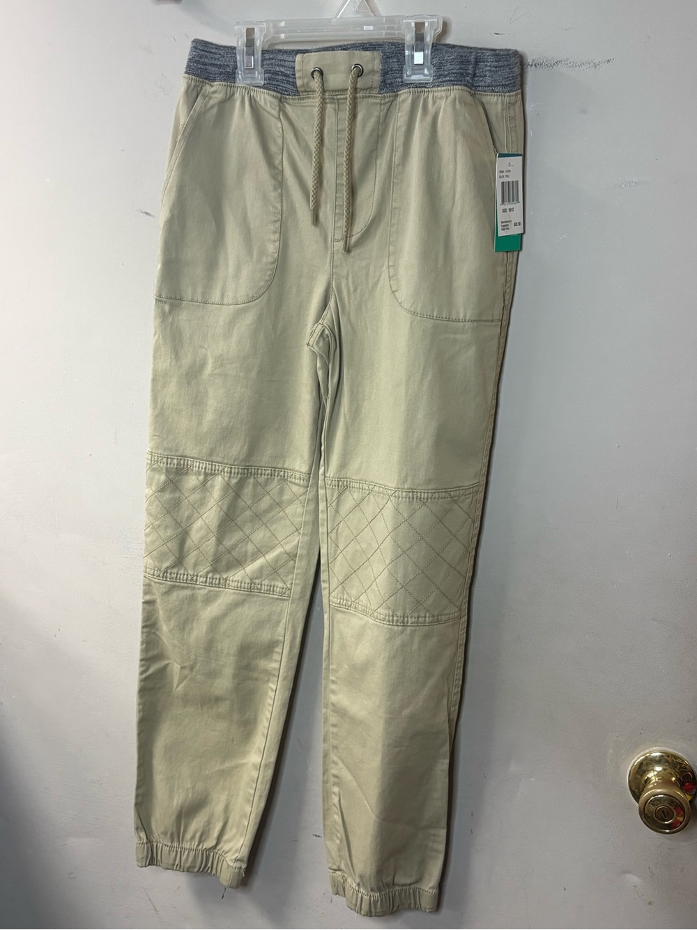 Aeropostale boys 10/12 Beige Drawstring Jogger Pants with  Quilted stitching